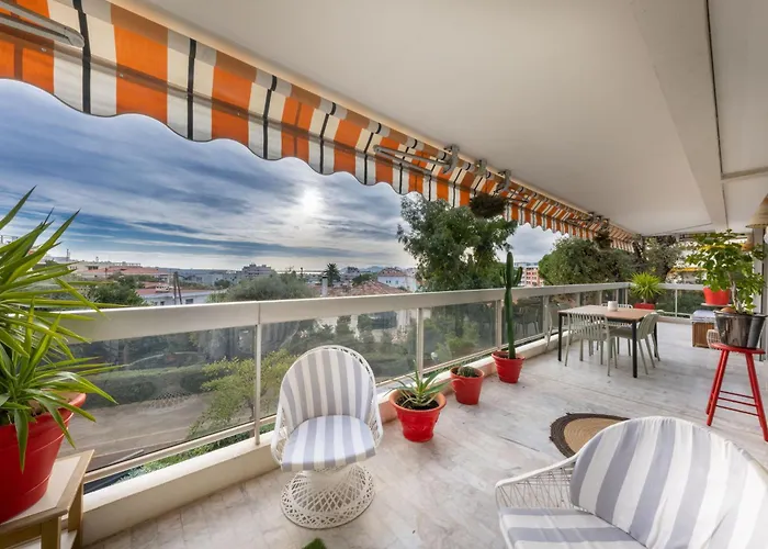 شقة Tanit 3 Pieces, Grande Terrasse *